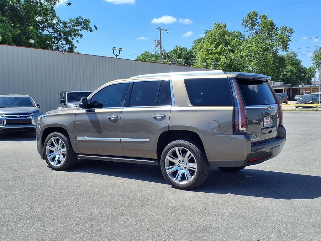 2016 CADILLAC Escalade - photo 3