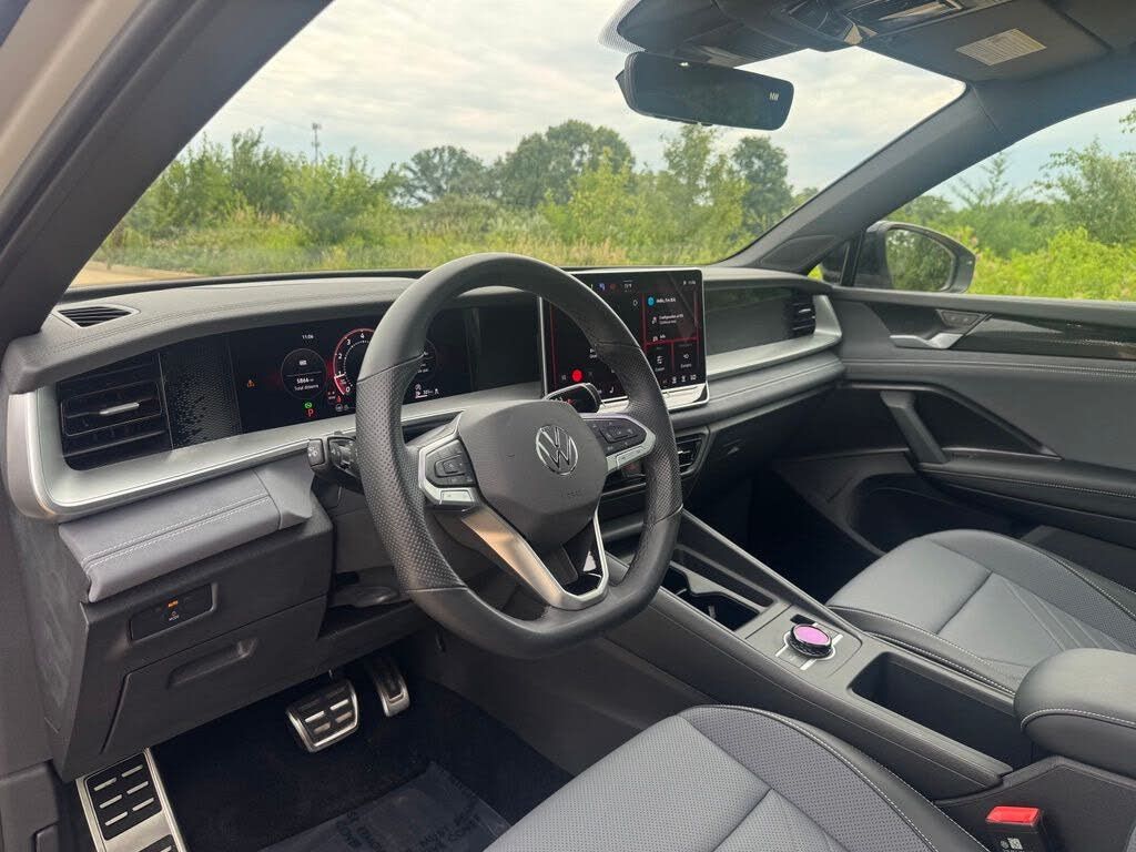 2026 VOLKSWAGEN Tiguan - photo 4