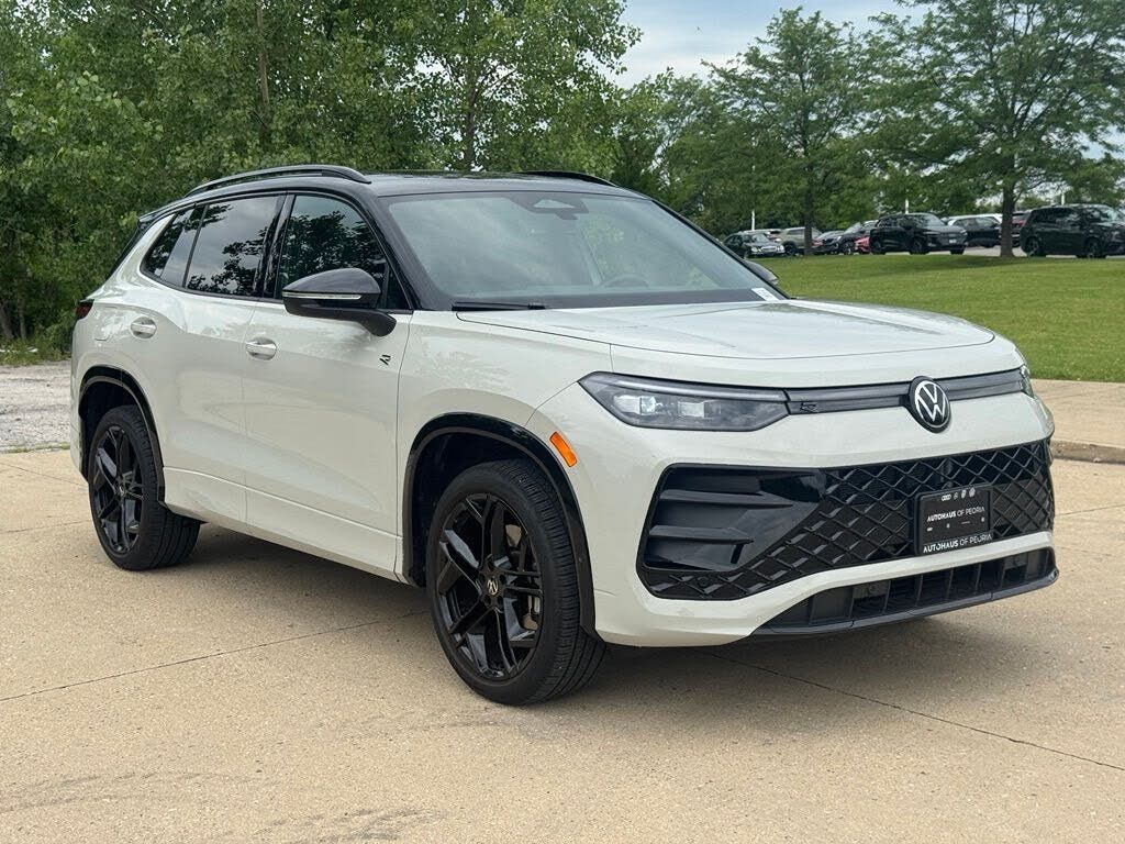 2026 VOLKSWAGEN Tiguan - photo 9