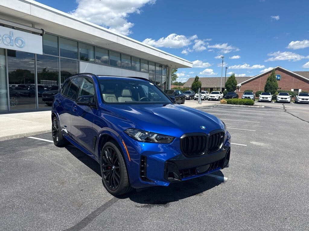 2025 BMW X5 - main photo