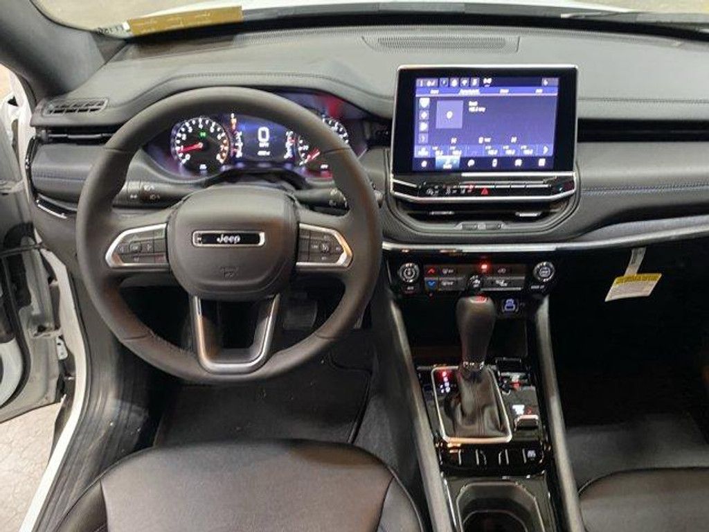 2026 JEEP Compass - photo 12