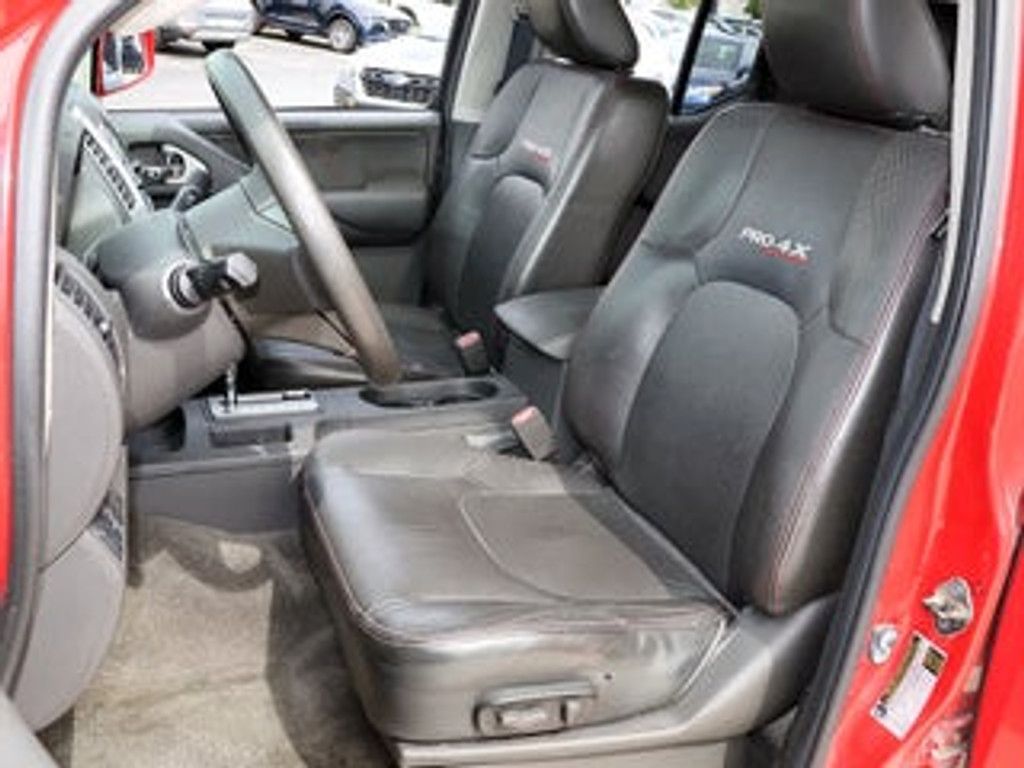 2011 NISSAN Frontier - photo 7