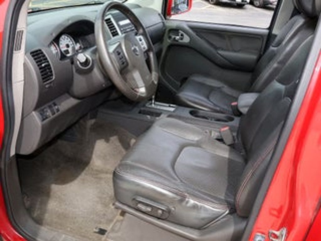 2011 NISSAN Frontier - photo 8