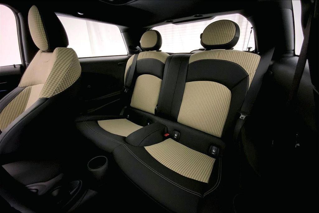 2024 MINI Hardtop - photo 14
