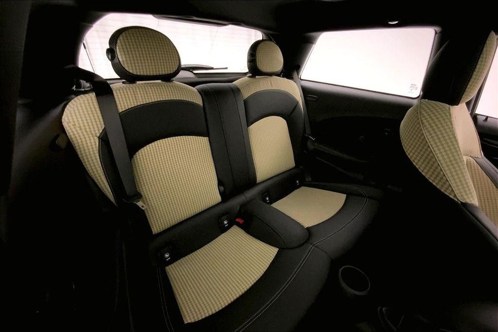 2024 MINI Hardtop - photo 15