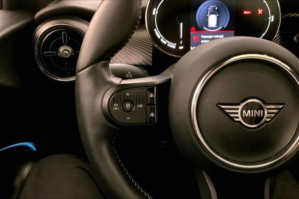 2024 MINI Hardtop - photo 18