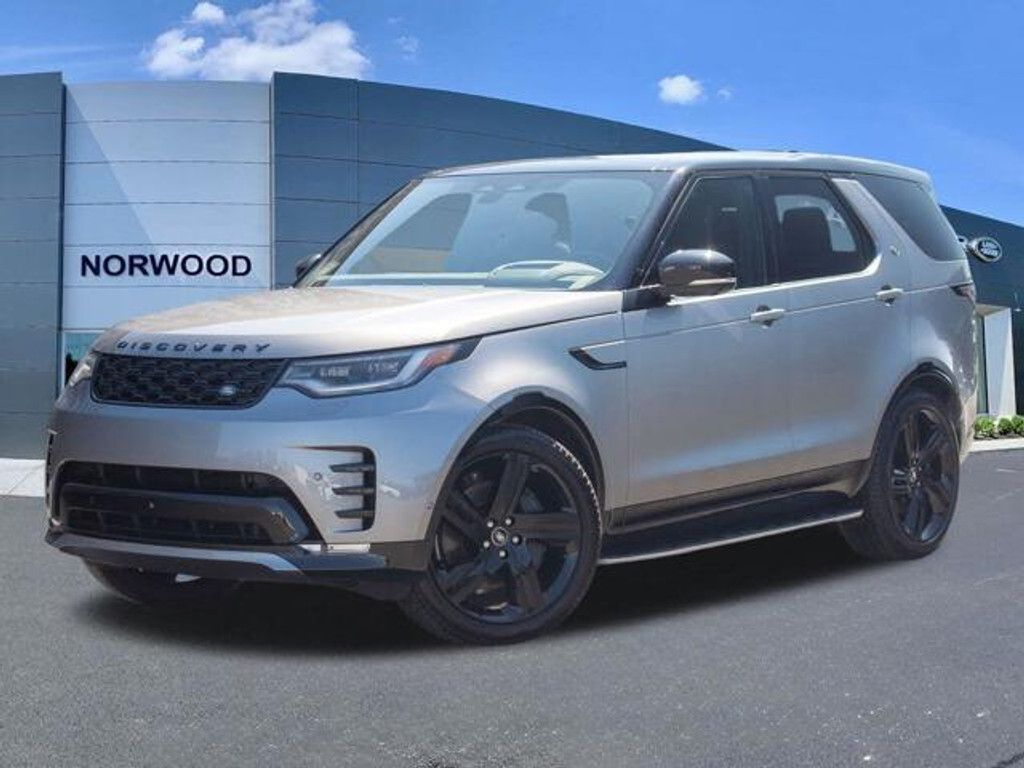 2025 Land Rover Discovery P360 Dynamic SE