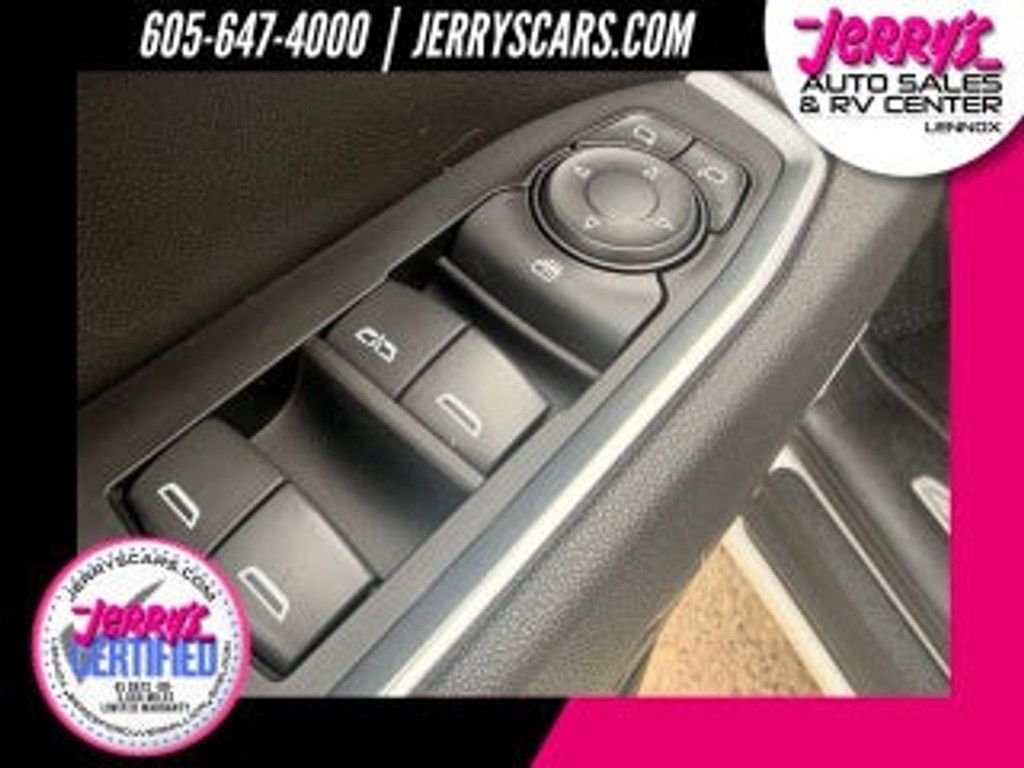 2025 CHEVROLET Silverado - photo 16