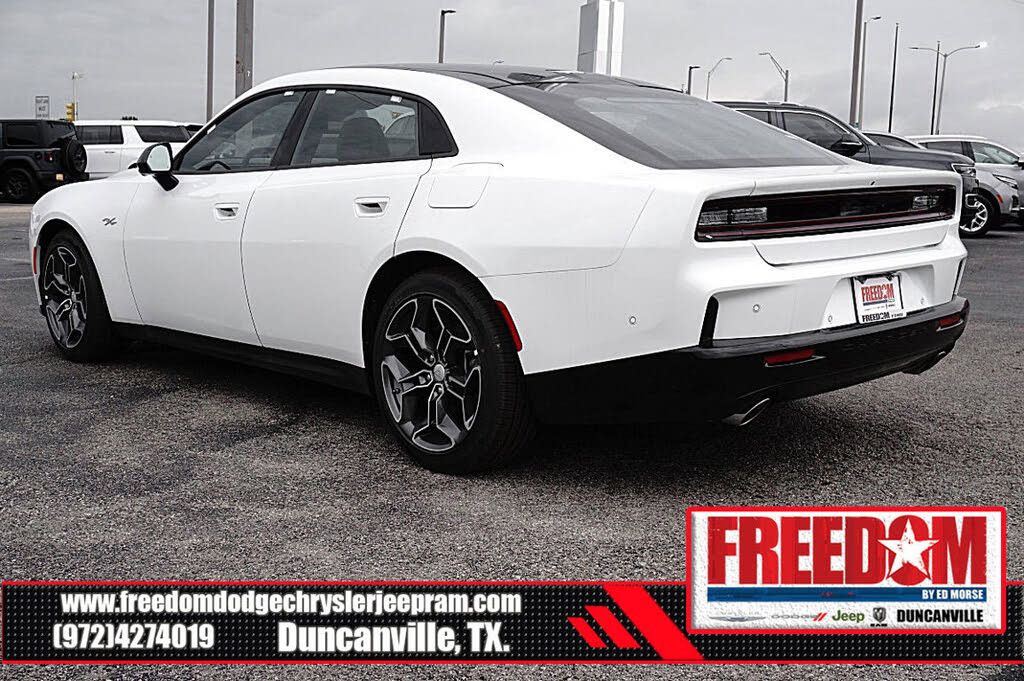 2026 DODGE Charger - photo 3