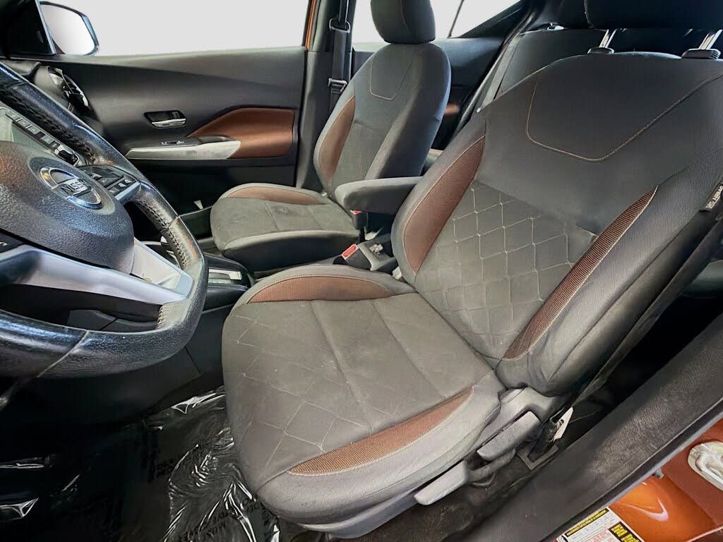 2019 Nissan Kicks S