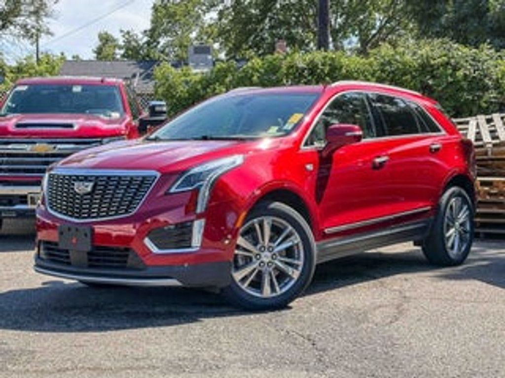 2023 Cadillac XT5 Sport