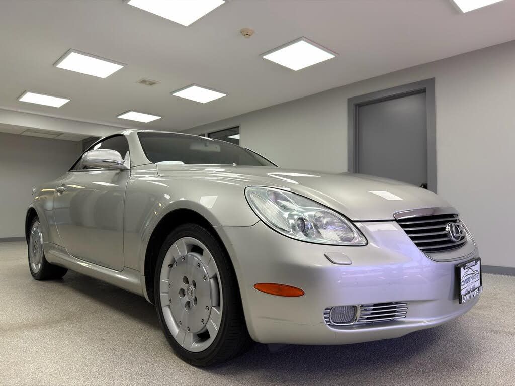2003 LEXUS SC - photo 7