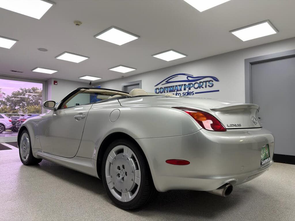 2003 LEXUS SC - photo 10