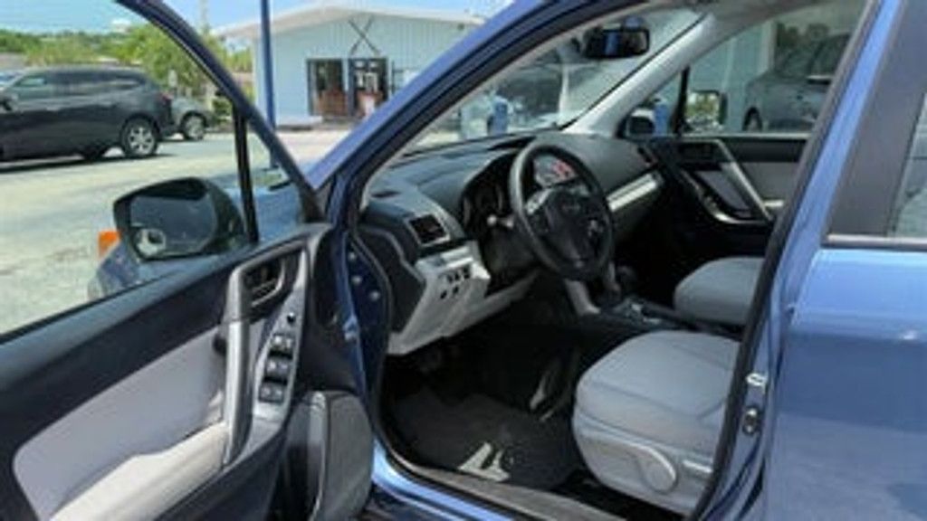 2016 SUBARU Forester - photo 9