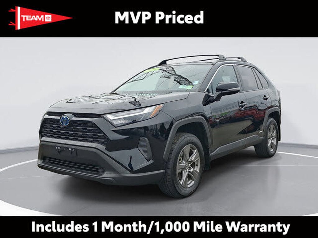 2024 Toyota RAV4 XLE