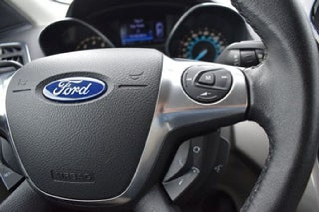 2012 FORD Escape - photo 9
