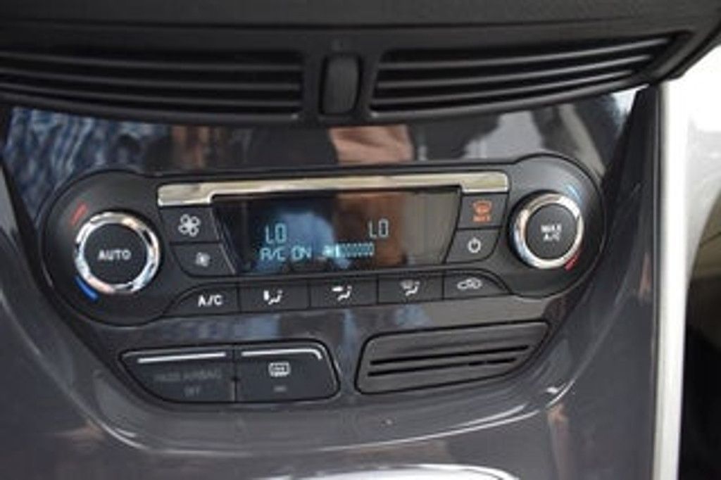 2012 FORD Escape - photo 13