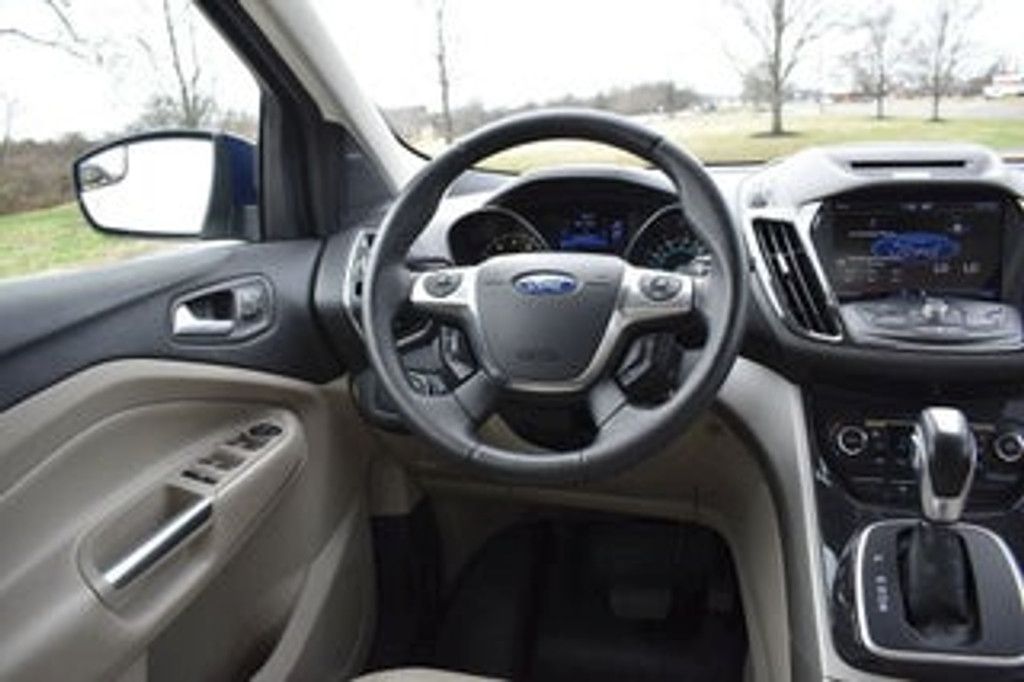 2012 FORD Escape - photo 16