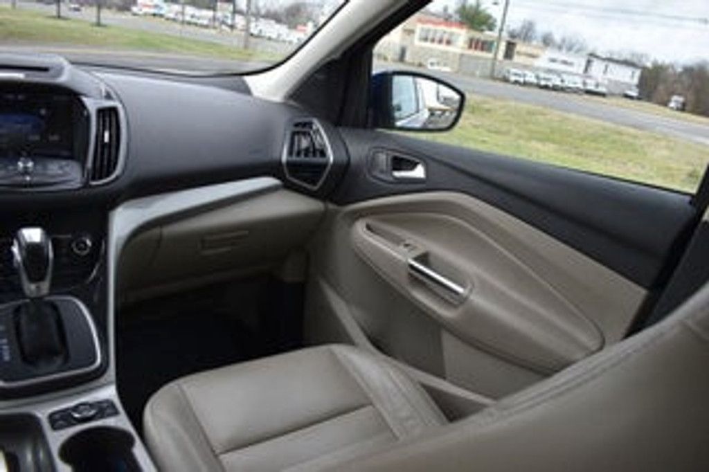 2012 FORD Escape - photo 18