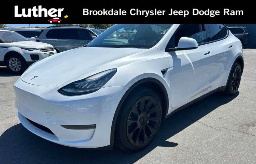2023 Tesla Model Y Long Range