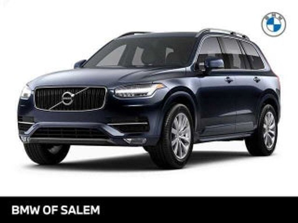 2019 Volvo XC90 Momentum