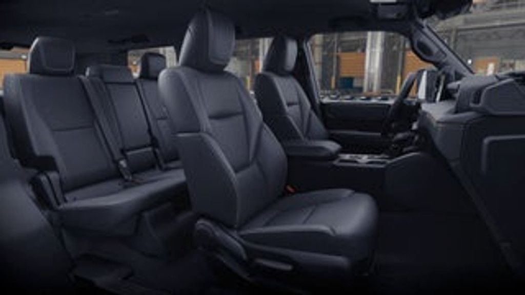 2027 TOYOTA Land Cruiser - photo 20