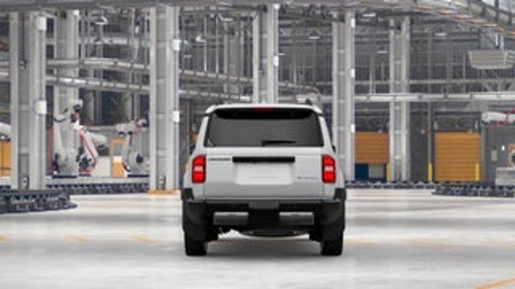 2027 TOYOTA Land Cruiser - photo 8