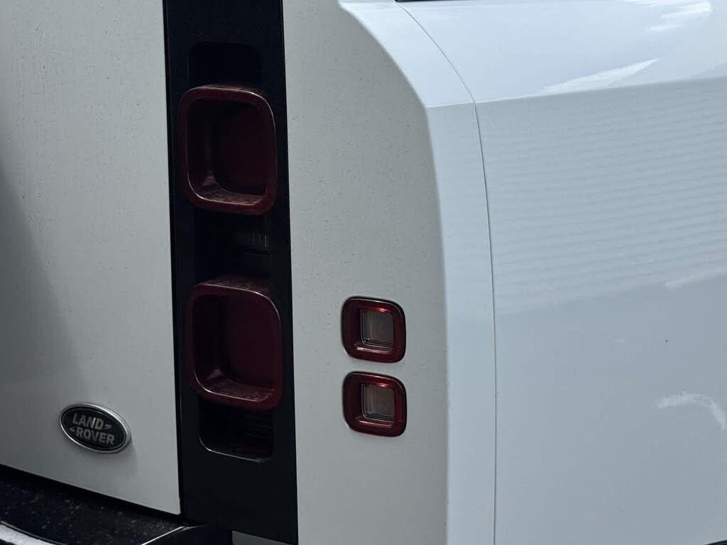 2023 LAND ROVER Defender - photo 15