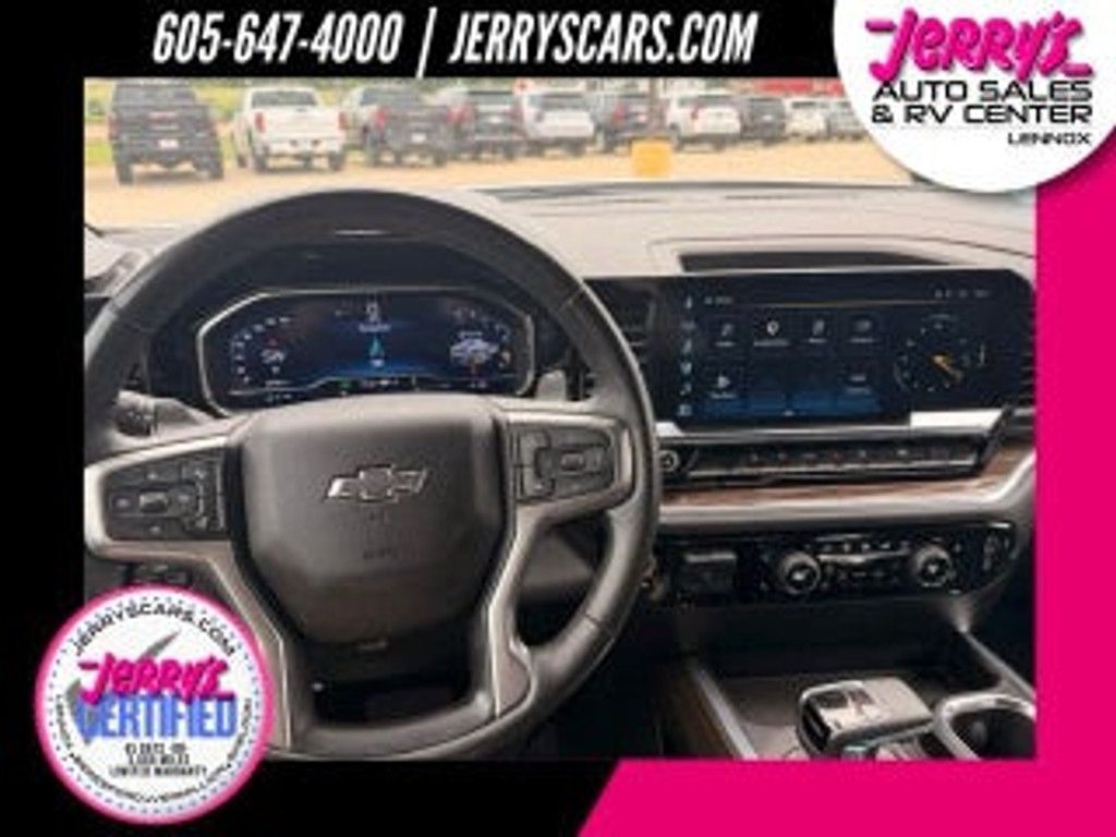 2025 CHEVROLET Silverado - photo 20