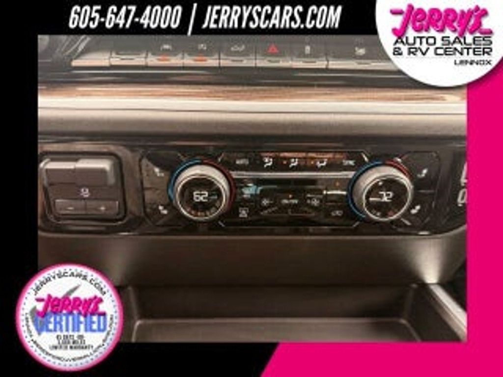 2025 CHEVROLET Silverado - photo 27