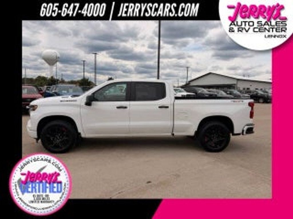 2025 CHEVROLET Silverado - photo 10