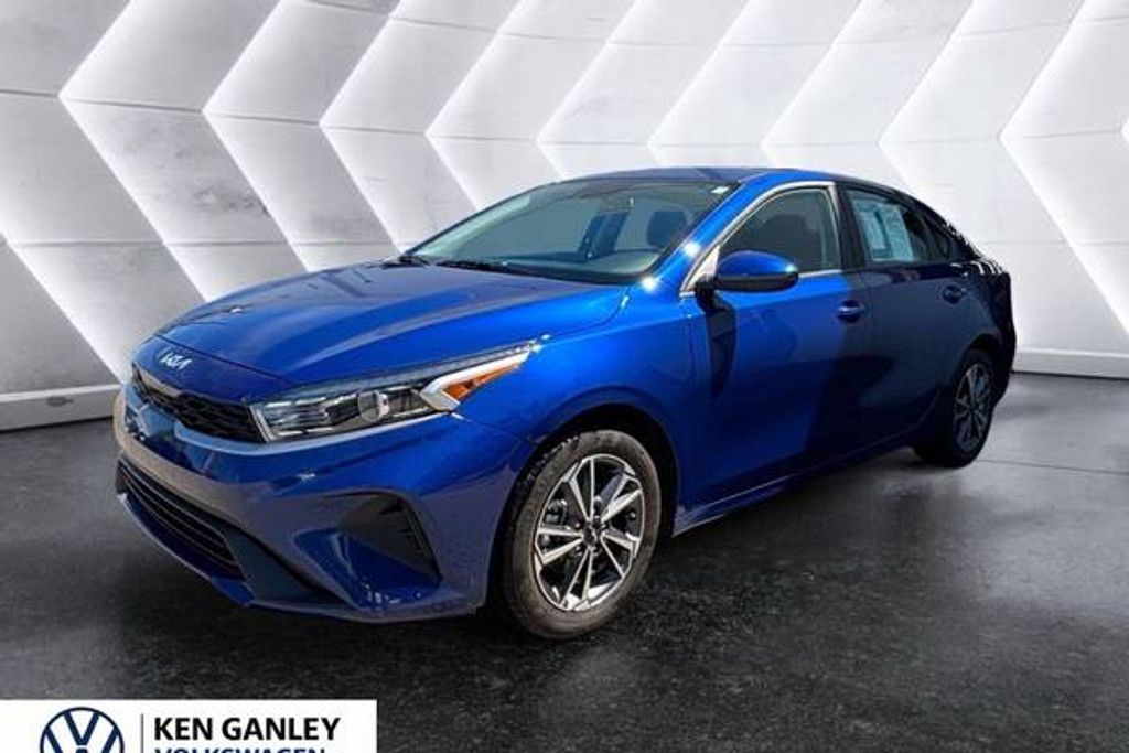 2023 Kia Forte LX LXS