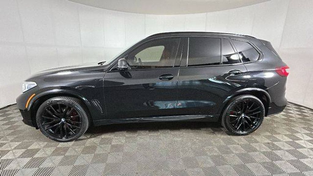 2022 BMW X5 - photo 5