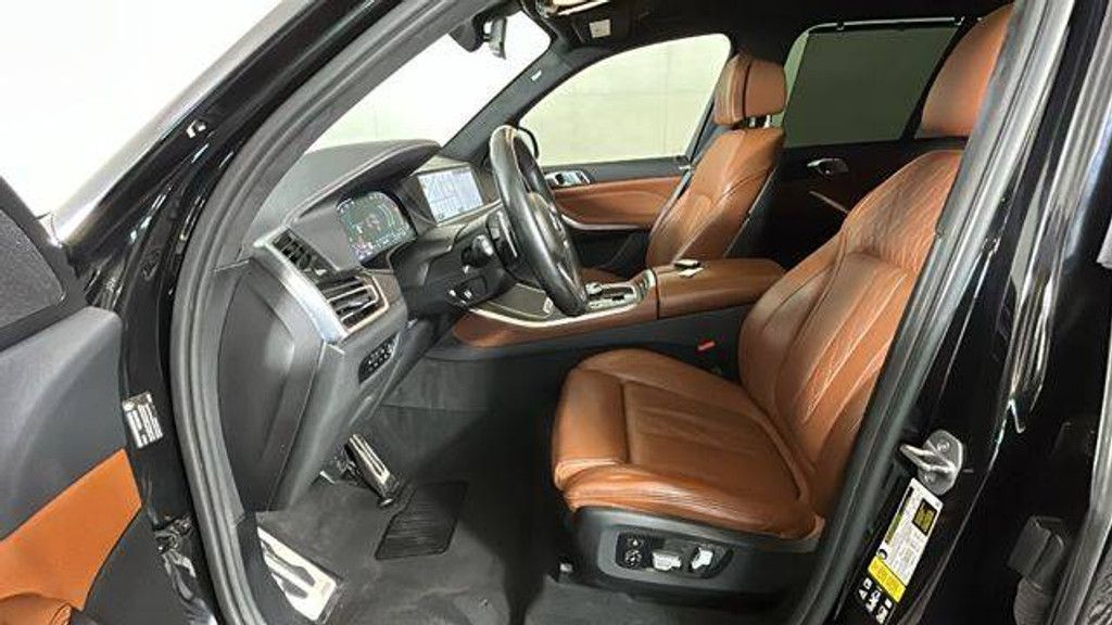 2022 BMW X5 - photo 11