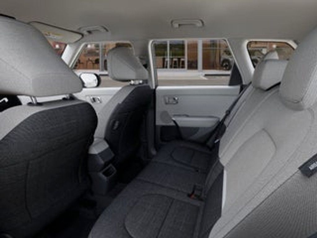 2027 Kia Seltos - photo 18