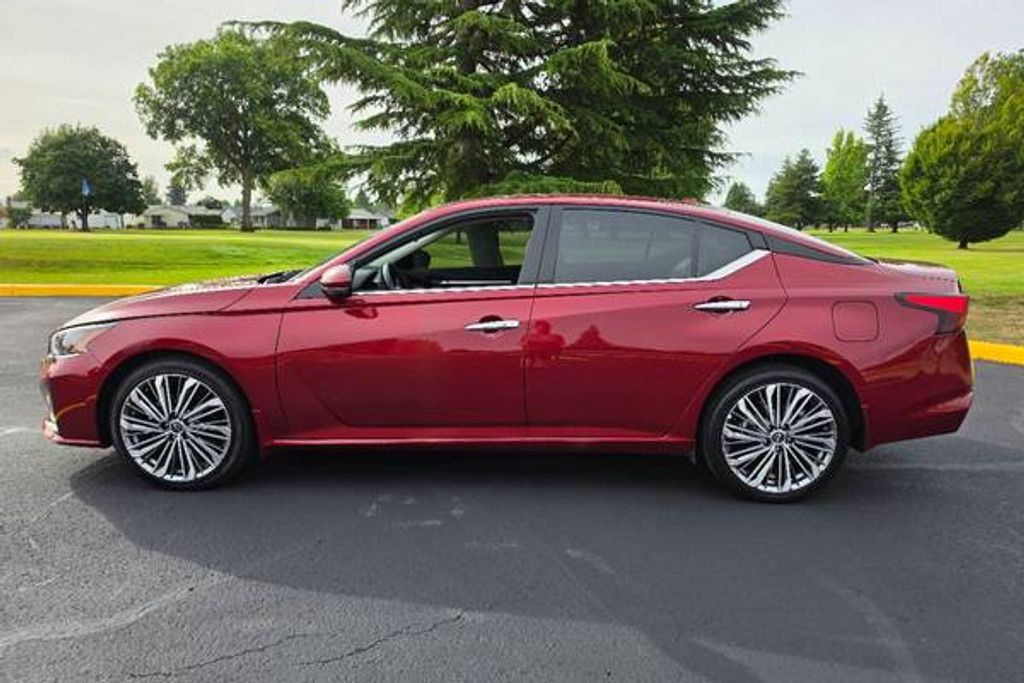 2024 NISSAN Altima - photo 26