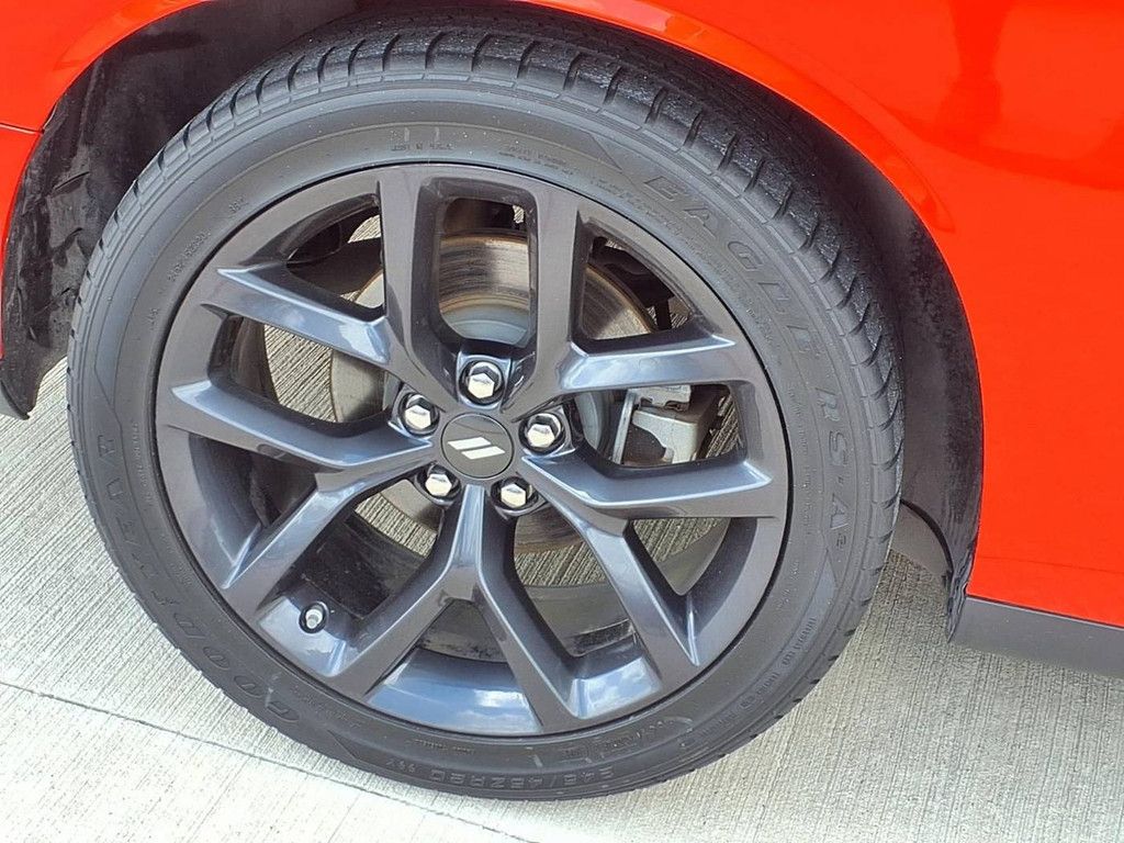 2023 DODGE Challenger - photo 3