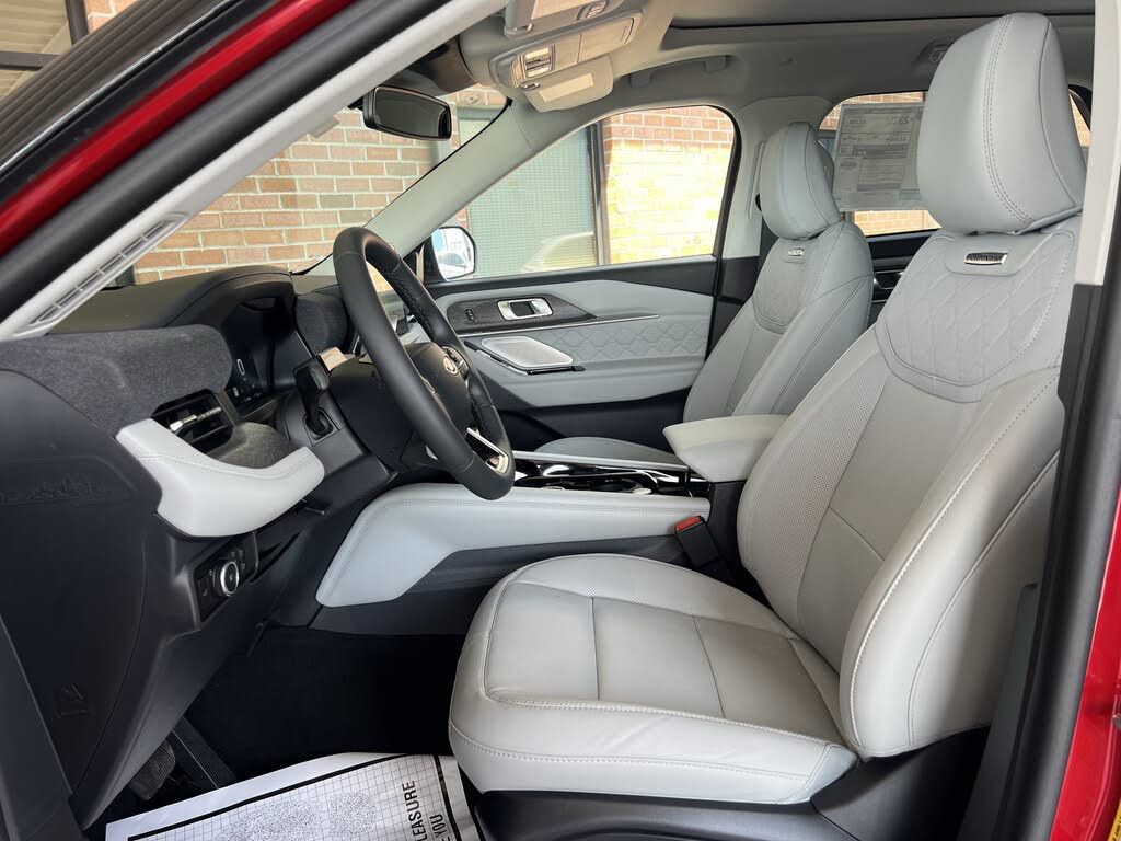 2026 FORD Explorer - photo 14