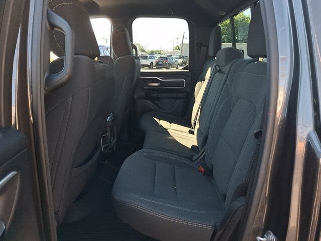 2021 RAM 1500 - photo 10