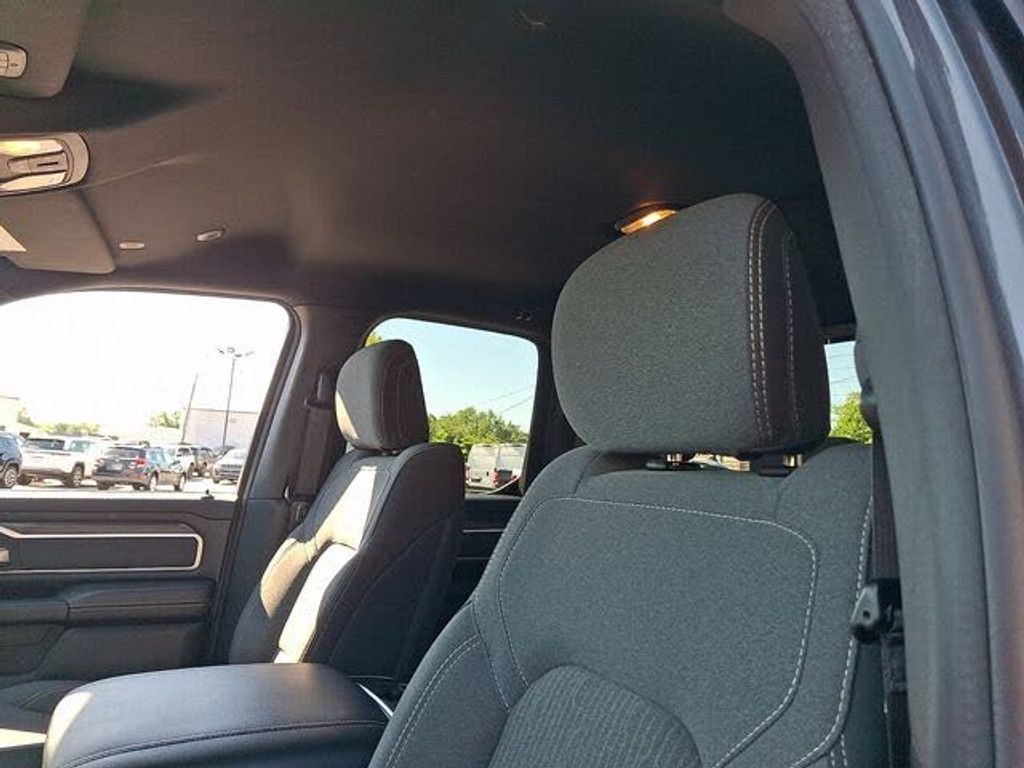 2021 RAM 1500 - photo 13