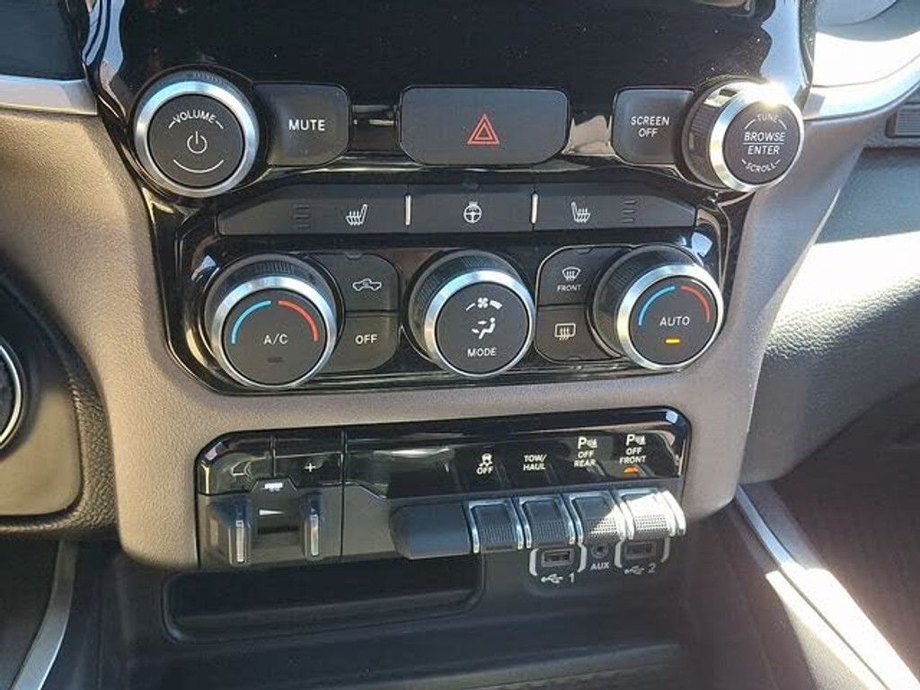 2021 RAM 1500 - photo 16