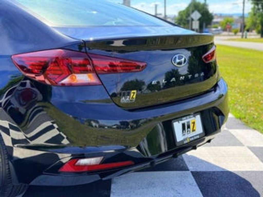2020 HYUNDAI Elantra - photo 15