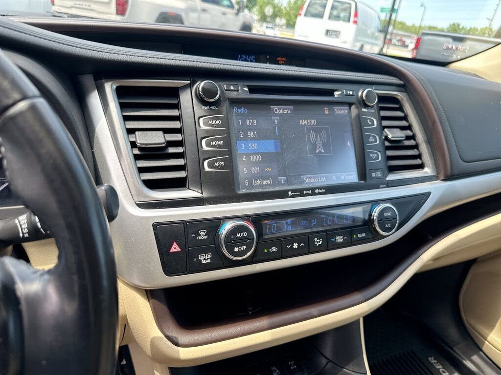 2018 TOYOTA Highlander - photo 13