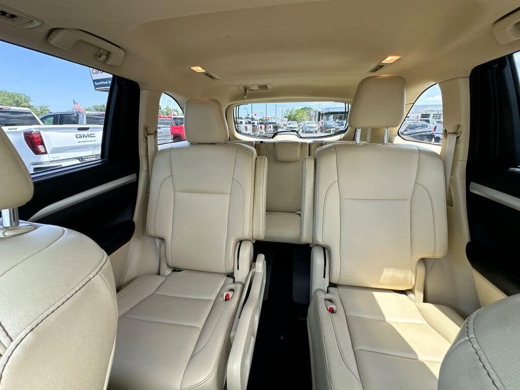 2018 TOYOTA Highlander - photo 17