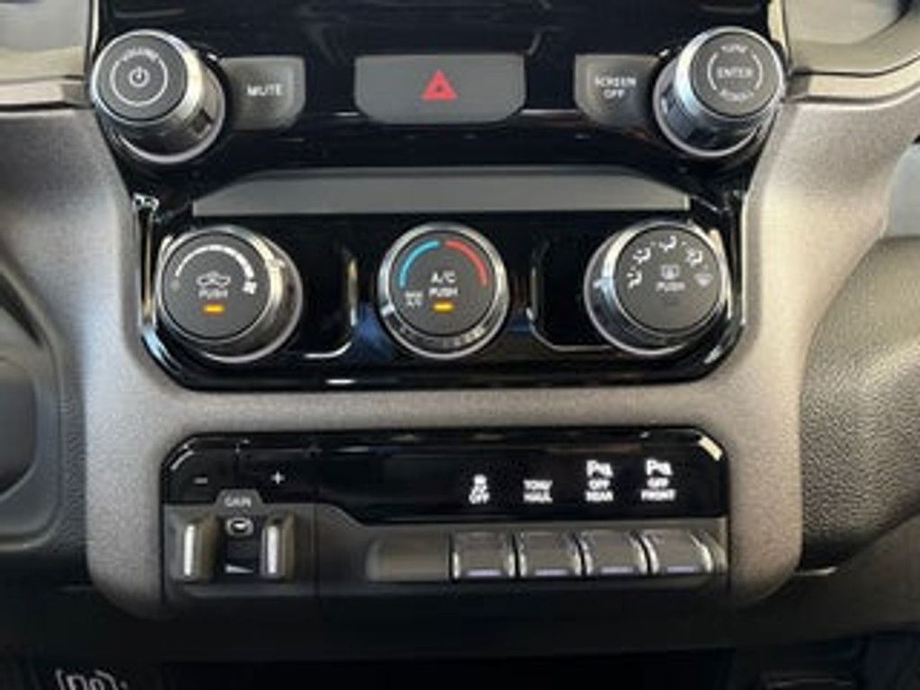 2026 RAM 2500 - photo 21