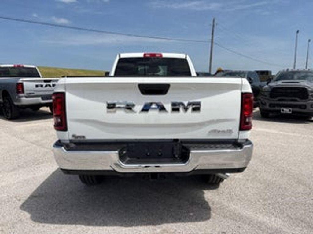 2026 RAM 2500 - photo 5