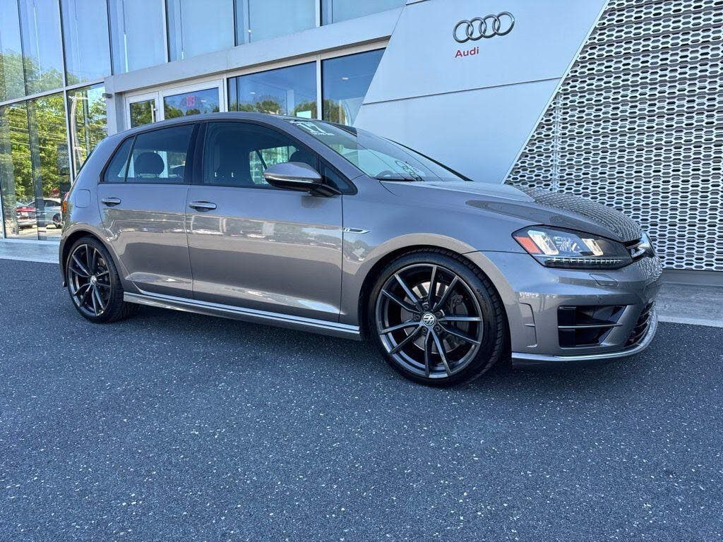 2017 VOLKSWAGEN Golf R - photo 2