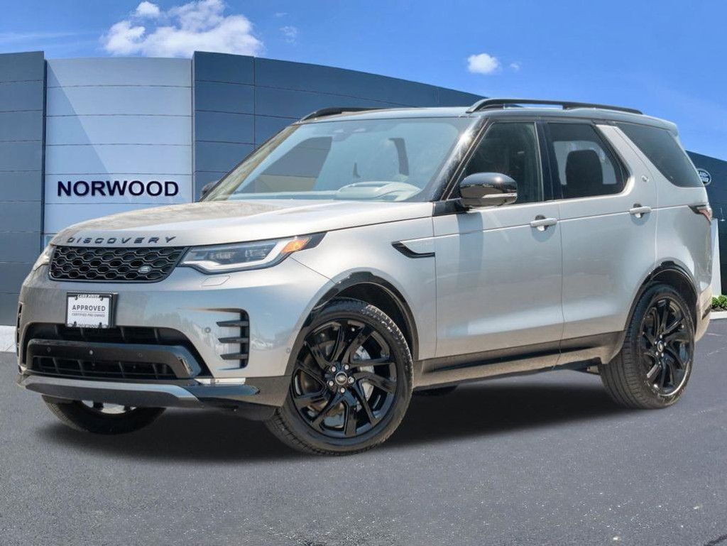 2025 Land Rover Discovery P300 Dyanmic SE