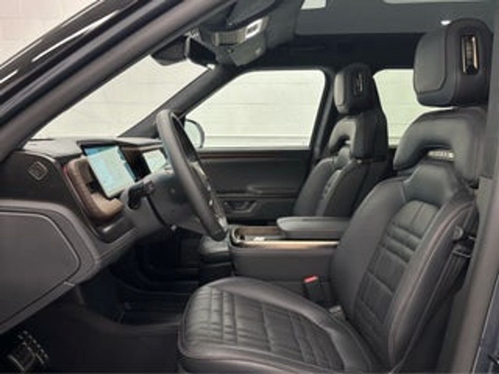 2025 RIVIAN R1S - photo 22