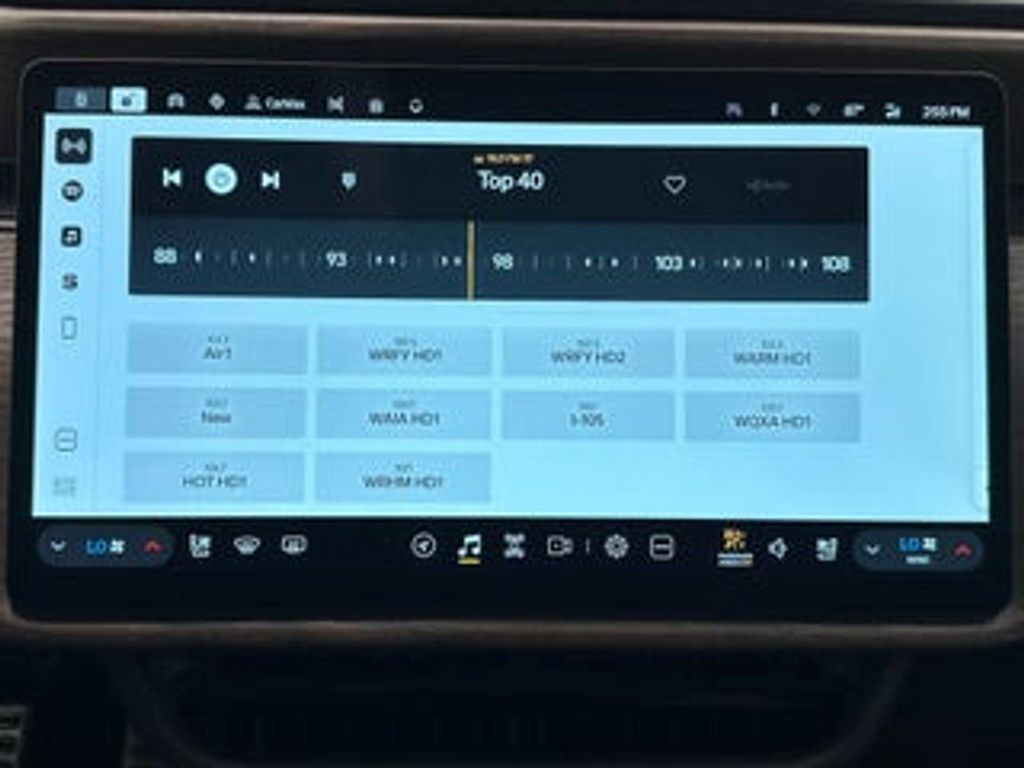 2025 RIVIAN R1S - photo 52